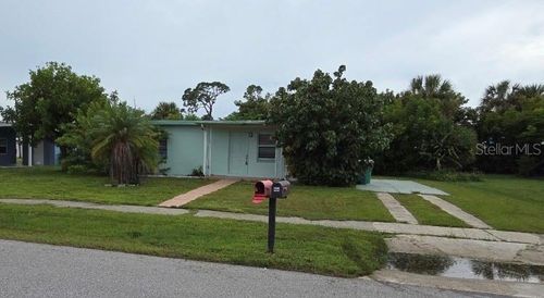 2313 Ednor St, PORT CHARLOTTE, FL, 33952-4382 | Card Image