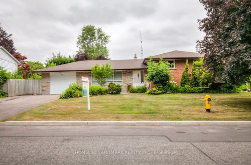 35 Gladiator Rd, Markham, ON, L3P1J1 | Card Image