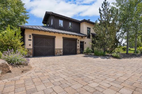 unit-501-23055 Nicklaus Dr, Bend, OR, 97701-2101 | Card Image