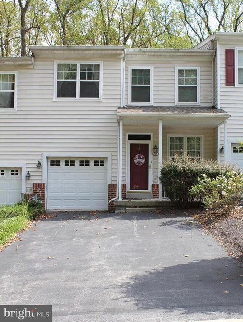 105 Yorktown Ct, MALVERN, PA, 19355-8514 | Card Image