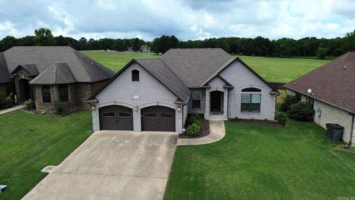 1910 Walnut Valley Dr, Paragould, AR, 72450-6085 | Card Image
