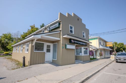 4075 County Rd 121, Kinmount, ON, K0M2A0 | Card Image