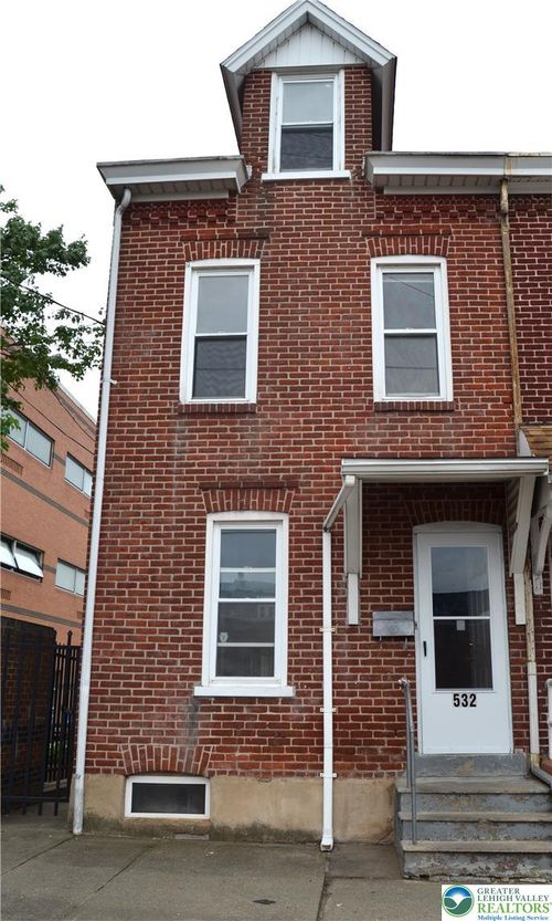 532 Grant St, Allentown, PA, 18102-2509 | Card Image