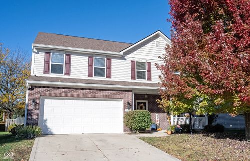 18911 Big Circle Dr, Noblesville, IN, 46062-6718 | Card Image
