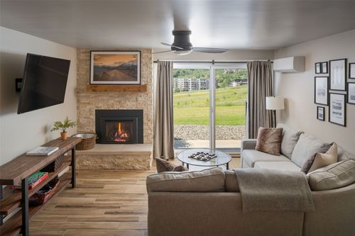 106-2420 Ski Trail Ln, Steamboat Springs, CO, 80487-2032 | Card Image