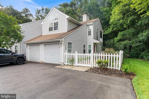 106 Birch Hollow Dr, BORDENTOWN, NJ, 08505-4233 | Card Image
