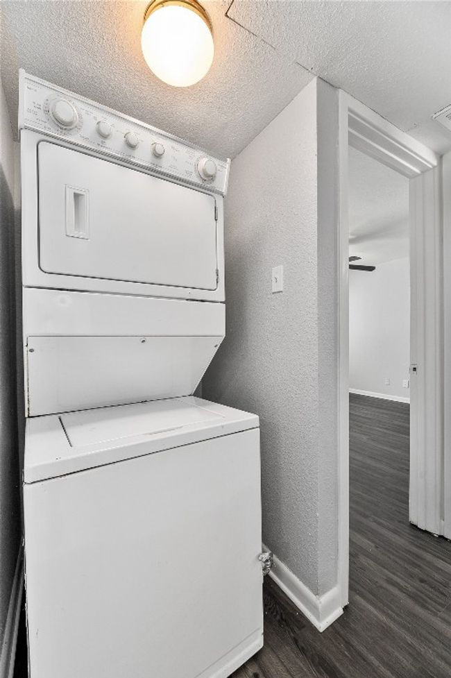 APT-113 - 2408 Longview St, Condo with 2 bedrooms, 1 bathrooms and null parking in Austin TX | Image 17