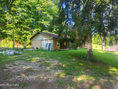 671 Shipley Ridge Rd, Tazewell, TN, 37879-4777 | Card Image