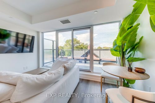 415-5 Lakeview Ave, Toronto, ON, M6J0H3 | Card Image