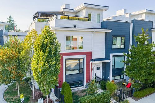 205-2277 Oak Meadows Dr, Surrey, BC, V3Z0W6 | Card Image