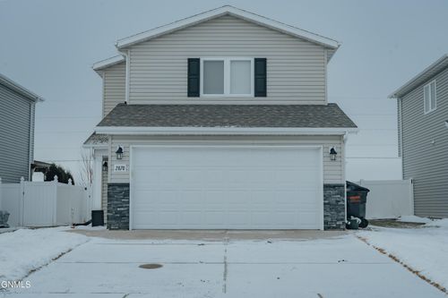 2870 Finley St, Lincoln, ND, 58504-9261 | Card Image