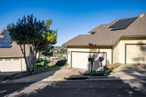 39 Quail Hill Ln, El Sobrante, CA, 94803-2833 | Card Image