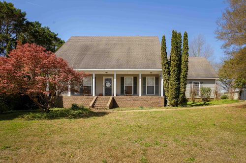 310 Cloverleaf Cir, Killen, AL, 35645-7042 | Card Image