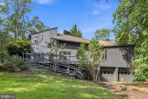 5939 Honey Hollow Rd, DOYLESTOWN, PA, 18902-9433 | Card Image