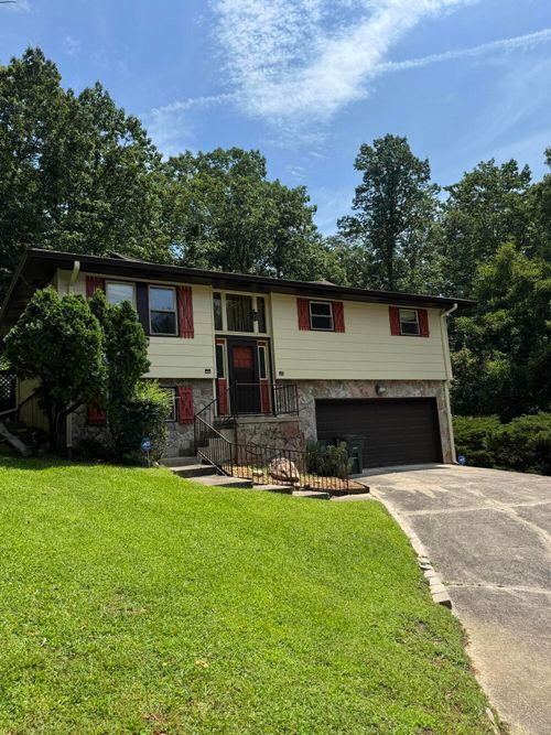 311 Branch Dr, Hixson, TN, 37343-2898 | Card Image