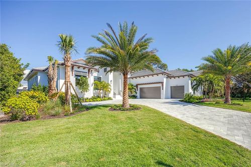 4112 Willowhead Way, NAPLES, FL, 34103-3545 | Card Image