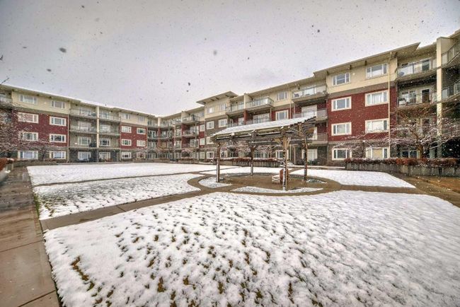 135 - 23 Millrise Drive Sw, Home with 2 bedrooms, 2 bathrooms and 1 parking in Calgary AB | Image 2
