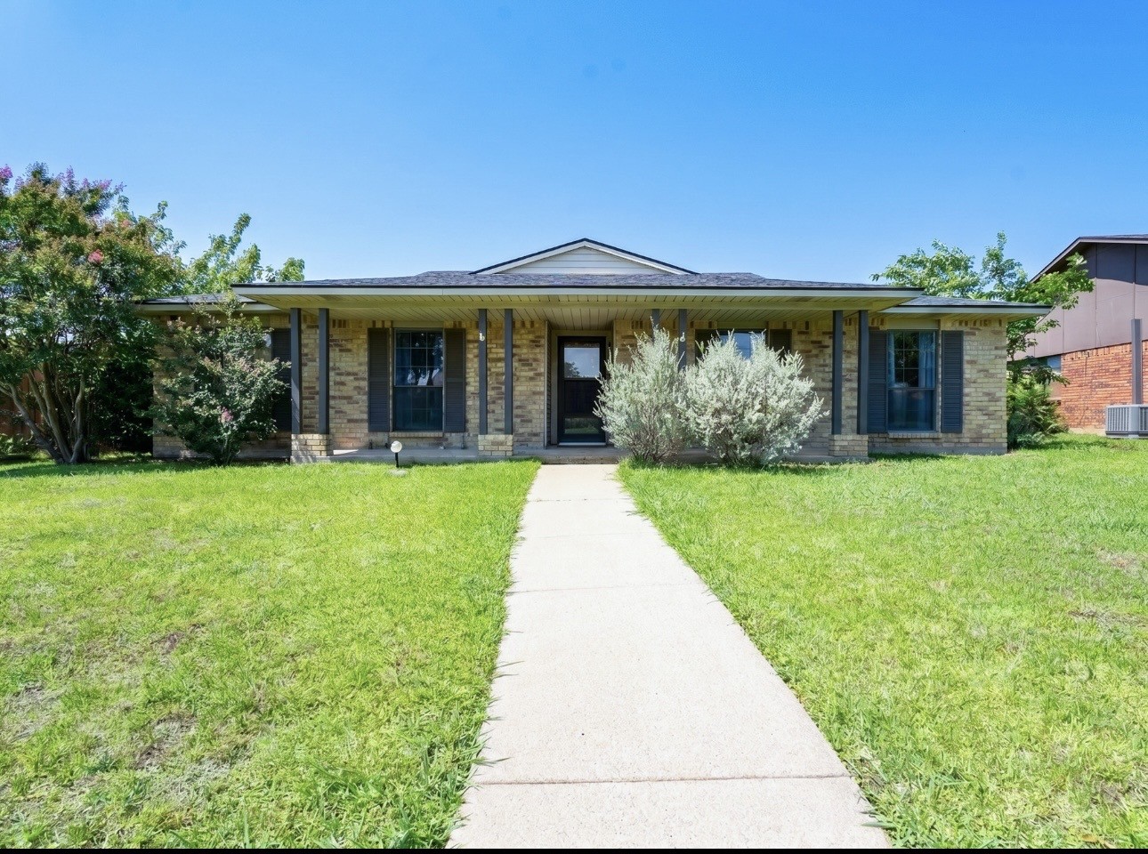 Residential Lease in Carrollton