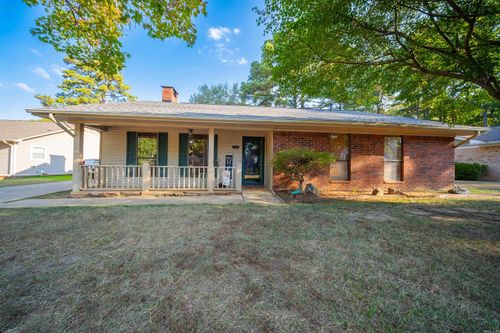 1102 Pinecrest Drive, Camden, AR, 71701-2786 | Card Image
