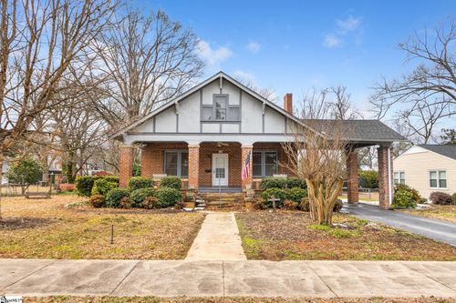 304 Cedar St, Clinton, SC, 29325-3002 | Card Image