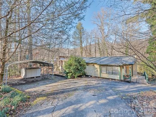 259 Hemlock Loop, Maggie Valley, NC, 28751-8835 | Card Image