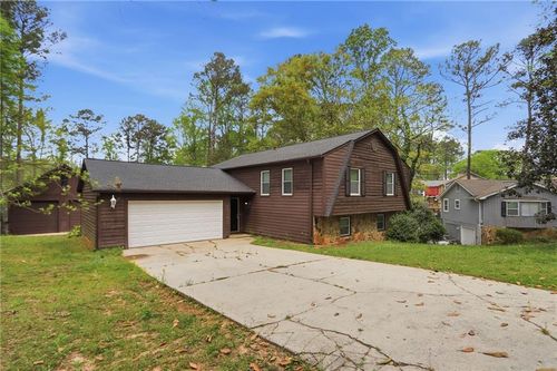 750 Four Winds Ln, Jonesboro, GA, 30238-5910 | Card Image