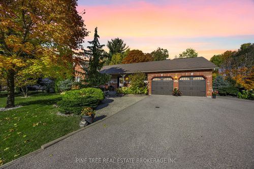 30 Hickory Lane, Coldwater, ON, L0K1E0 | Card Image