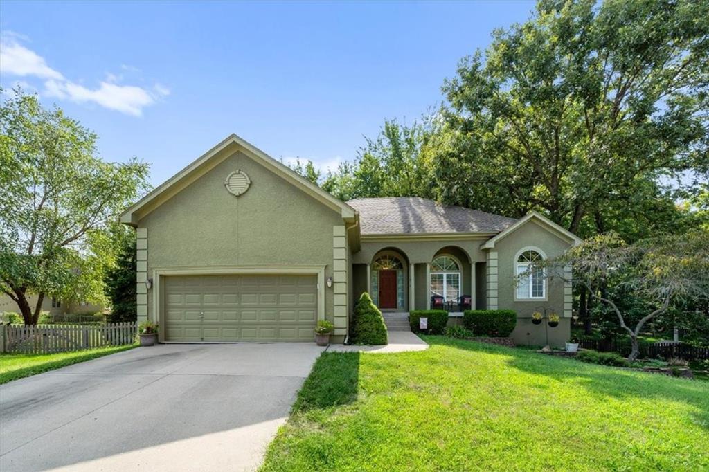 77th Ter, Kansas City, MO 64139