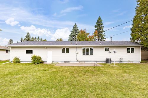 1210 Doddridge Ave, Cloquet, MN, 55720-2323 | Card Image