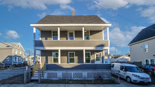 24 Alfred St, Everett, MA, 02149-1821 | Card Image