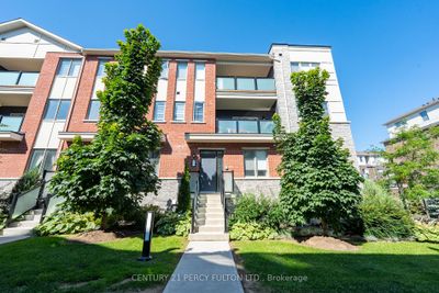 701 - 1148 Dragonfly Ave, Condo with 3 bedrooms, 3 bathrooms and 2 parking in Pickering ON | Image 1