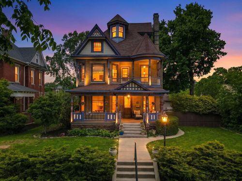 336 E Main St, Logan, OH, 43138-1308 | Card Image