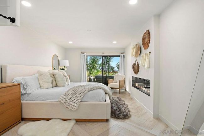 UNIT-114 - 435 S Sierra Ave, Condo with 1 bedrooms, 2 bathrooms and 2 parking in Solana Beach CA | Image 14