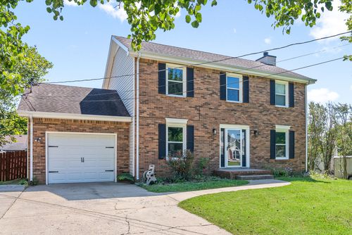 830 Iris Ln, Clarksville, TN, 37042-5851 | Card Image
