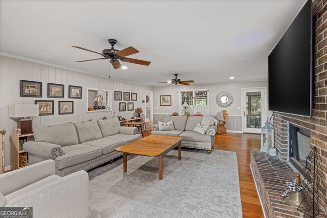 1134 Old Lake Russell Rd, House other with 3 bedrooms, 3 bathrooms and null parking in Cornelia GA | Image 9