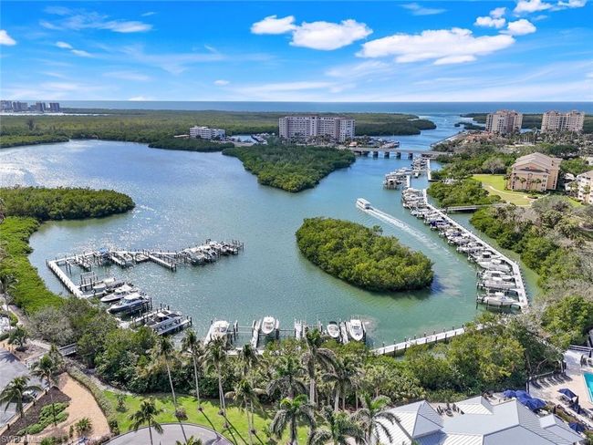 APT-703 - 455 Cove Tower Dr, Condo with 3 bedrooms, 4 bathrooms and 1 parking in NAPLES FL | Image 32