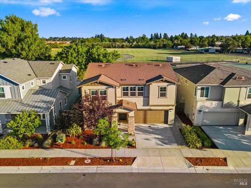 1469 Oak Cir, Rohnert Park, CA, 94928-2990 | Card Image