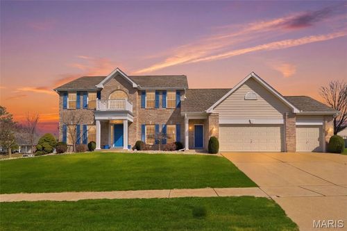 2211 Dartmouth Place Dr, Wildwood, MO, 63011-5439 | Card Image