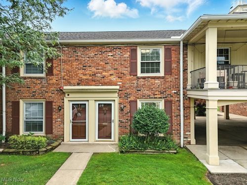 5830 Spotswood Drive, Lyndhurst, OH, 44124 | Card Image