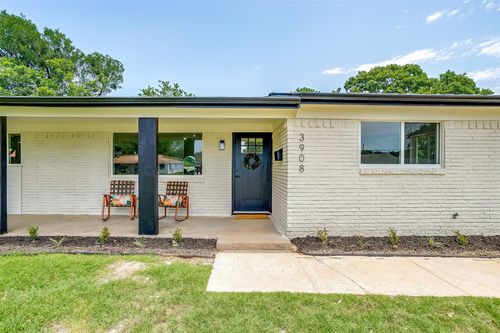 3908 Shawnee Trl, Lake Worth, TX, 76135-2870 | Card Image