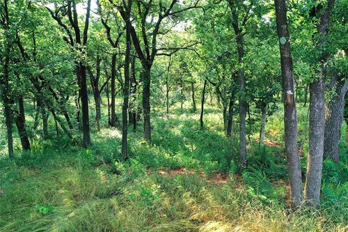 8350 Wilshire Park East Drive, Oklahoma City, OK, 73111 | Card Image