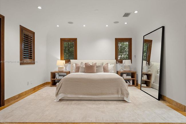 551 S Mashta Dr, House other with 6 bedrooms, 5 bathrooms and null parking in Key Biscayne FL | Image 24