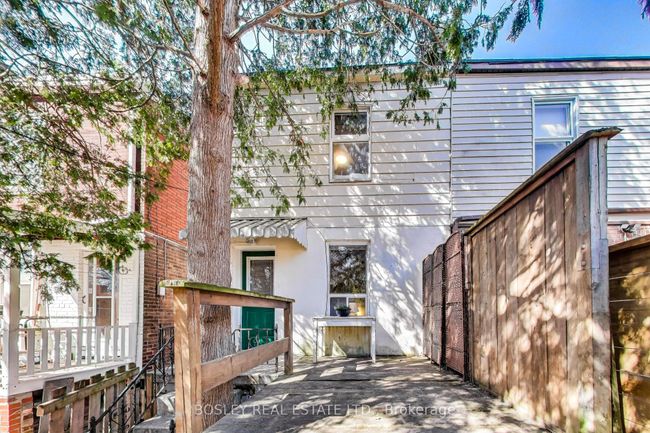 97 Roseheath Ave, House attached with 2 bedrooms, 2 bathrooms and null parking in Toronto ON | Image 27