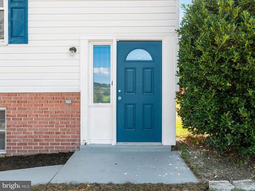 4 James St, WOODSBORO, MD, 21798-8513 | Card Image