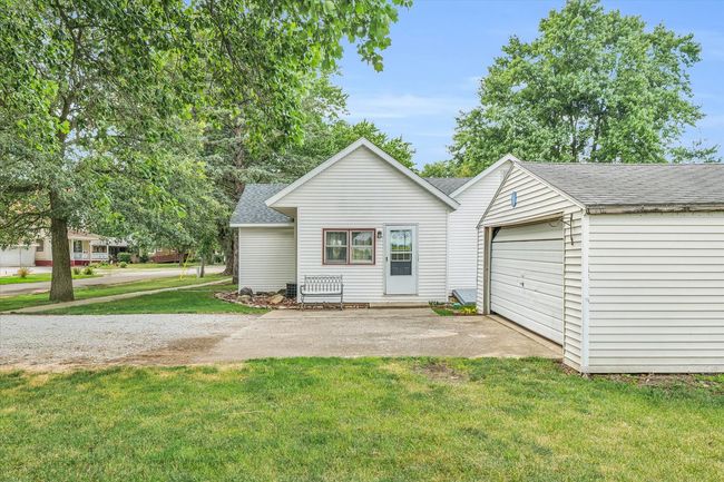 313 E Oliver St, House other with 1 bedrooms, 1 bathrooms and 2 parking in Mansfield IL | Image 27