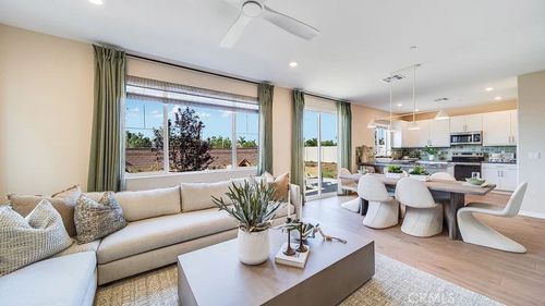 27267 Sitar Cir, Menifee, CA, 92585-8195 | Card Image