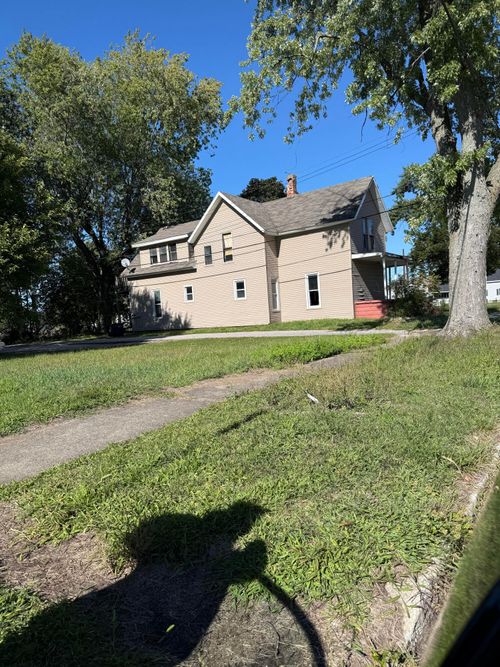 703 W 9th St, Michigan City, IN, 46360 | Card Image