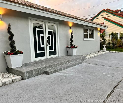 51 Lariat Cir, Boca Raton, FL, 33487-1515 | Card Image