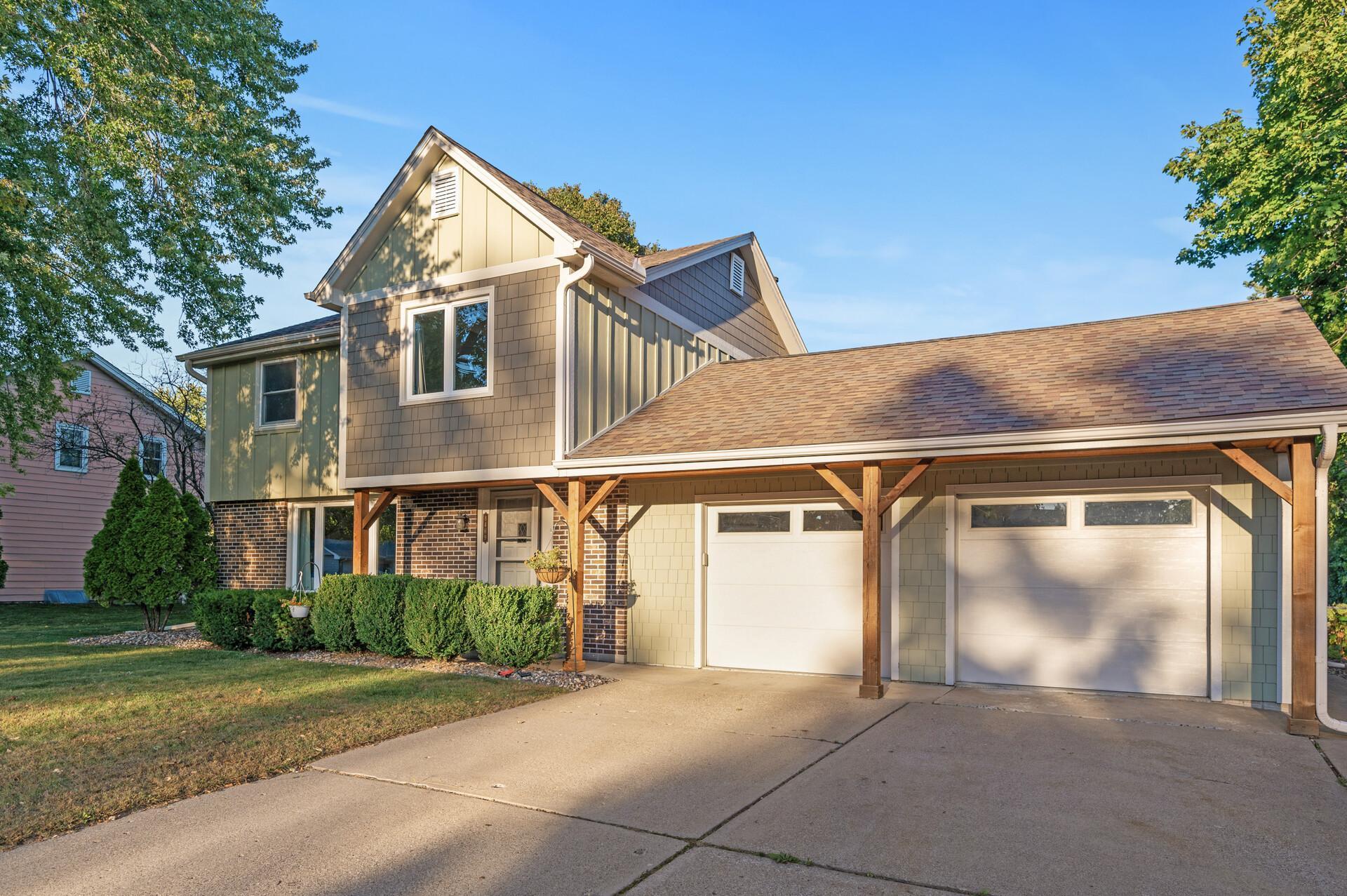 Hyde Ave, Cottage Grove, MN 55016