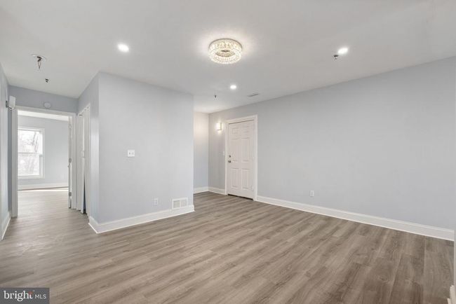 F-5 - 5211 Le Parc Dr, Condo with 2 bedrooms, 2 bathrooms and null parking in WILMINGTON DE | Image 5